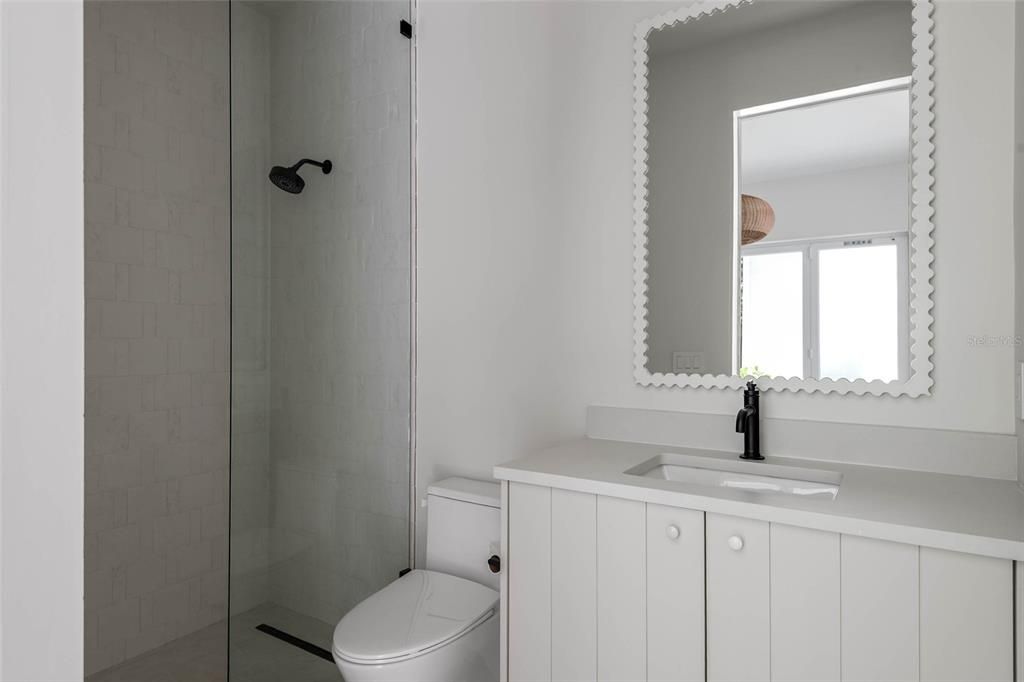 For Sale: $4,750,000 (4 beds, 5 baths, 3850 Square Feet)