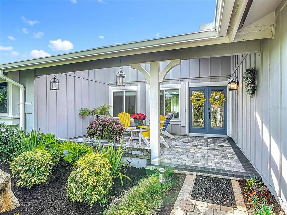 Active With Contract: $500,000 (2 beds, 2 baths, 1824 Square Feet)