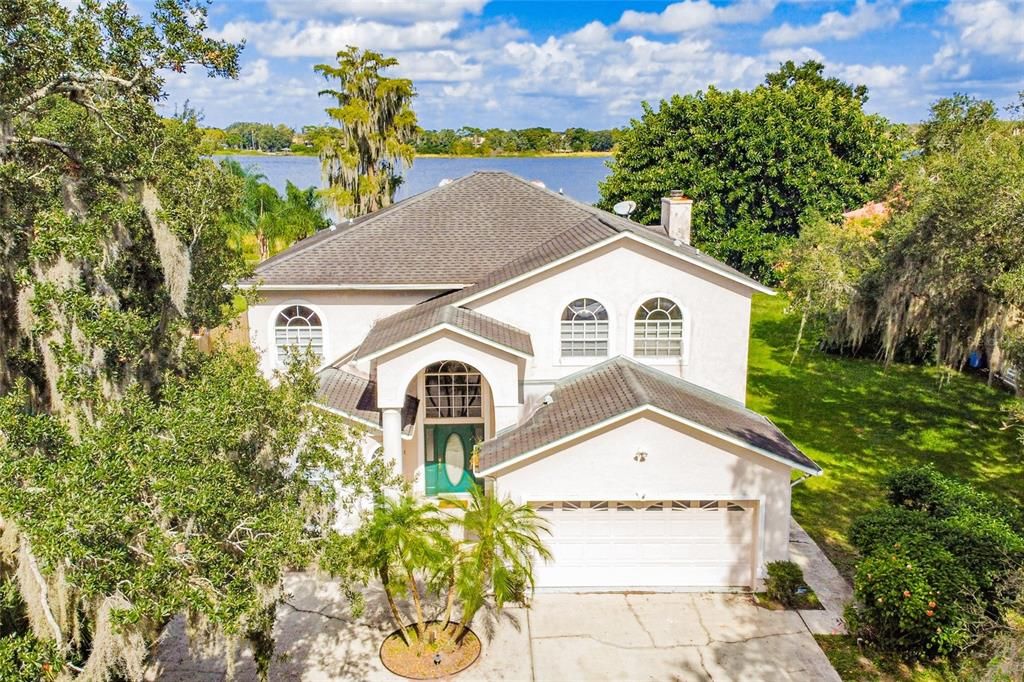 Под контрактом: $2,700 (4 спален, 3 ванн, 2863 Квадратных фут)