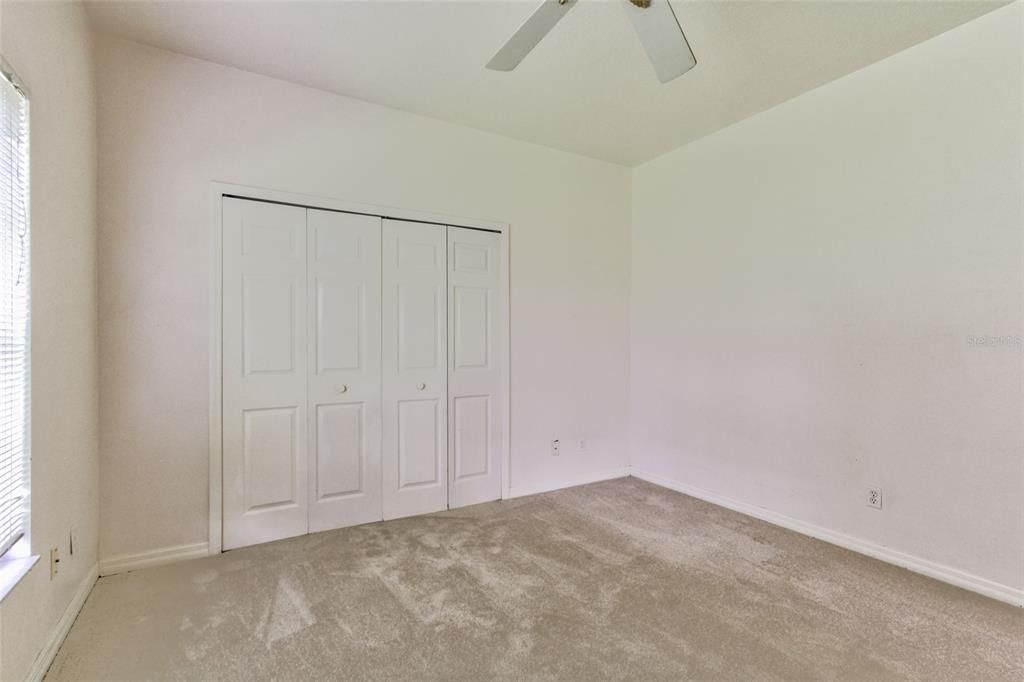 Под контрактом: $2,700 (4 спален, 3 ванн, 2863 Квадратных фут)