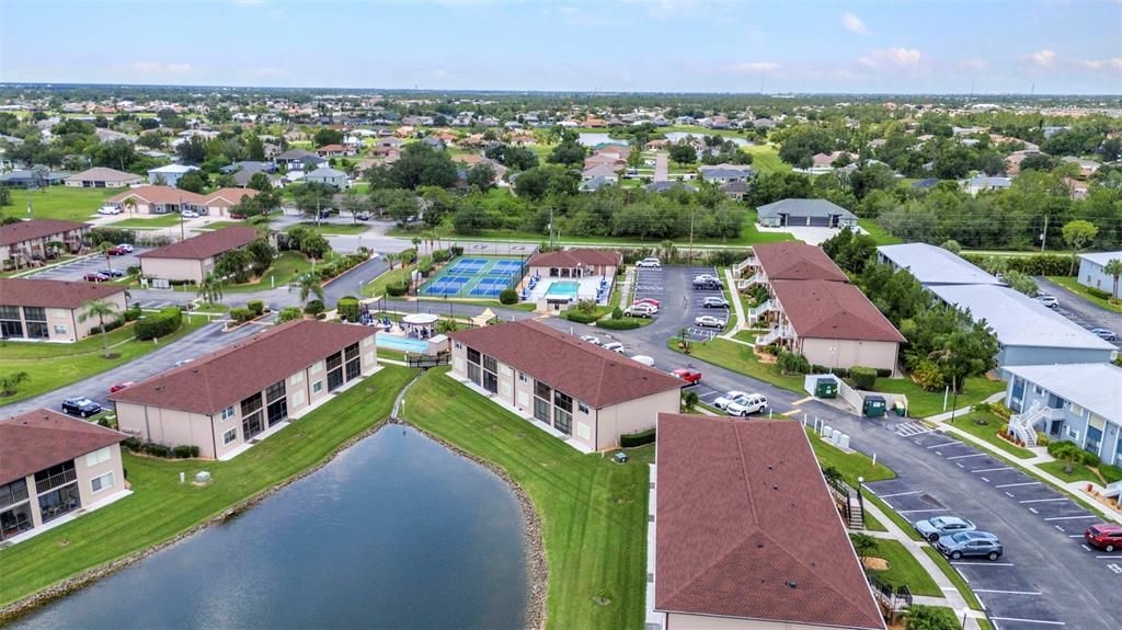 待售: $160,000 (2 贝兹, 2 浴室, 860 平方英尺)