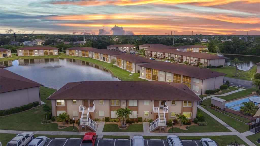 待售: $160,000 (2 贝兹, 2 浴室, 860 平方英尺)