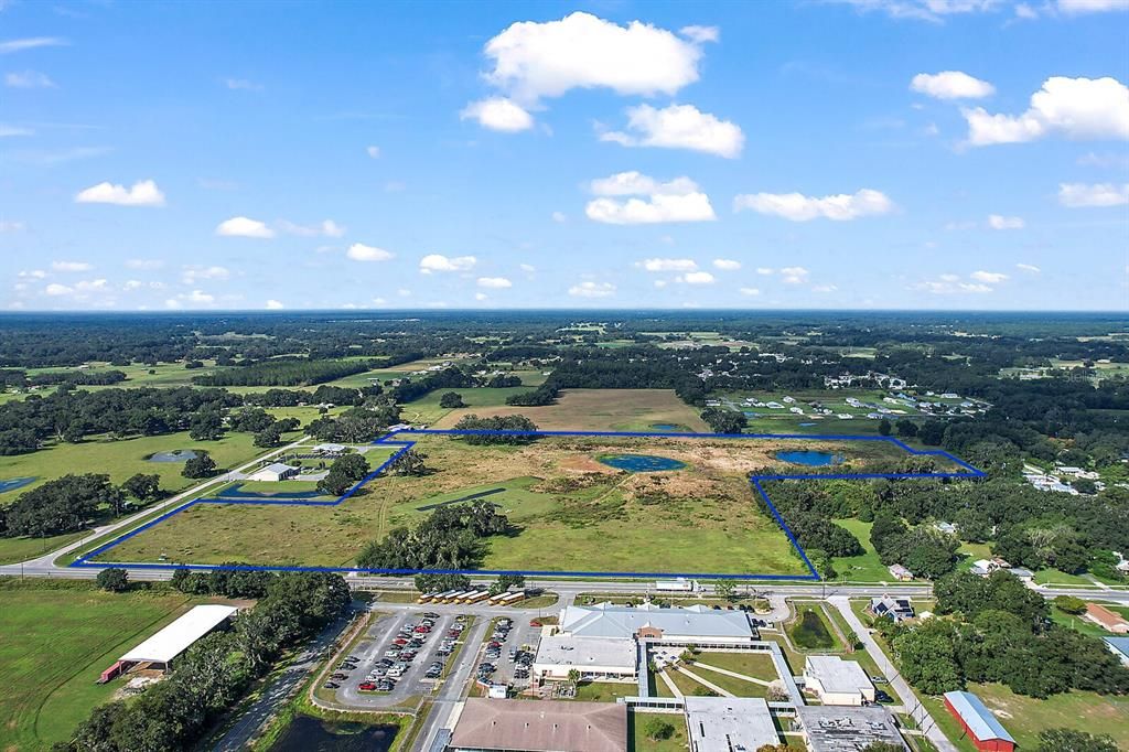 En Venta: $6,600,000 (41.34 acres)