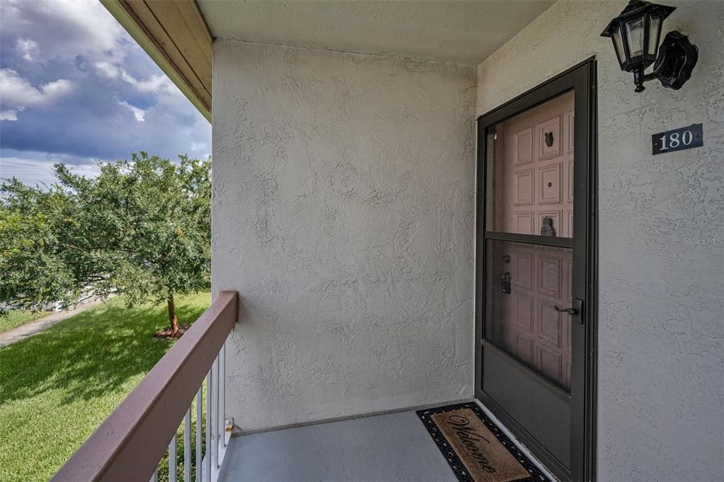 For Sale: $220,000 (2 beds, 2 baths, 1148 Square Feet)