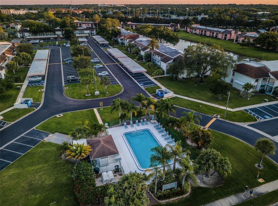 For Sale: $220,000 (2 beds, 2 baths, 1148 Square Feet)