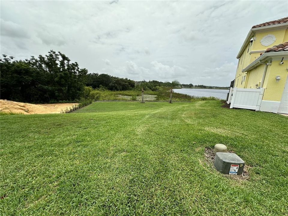 待售: $149,950 (0.21 acres)