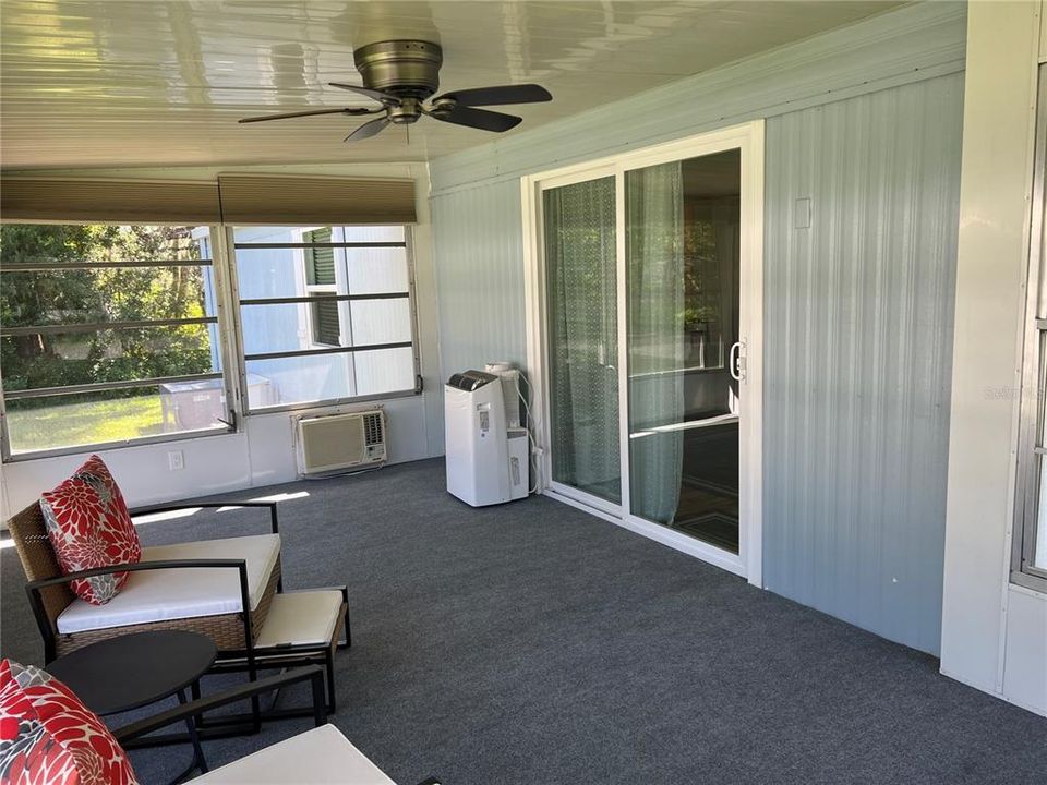 Active With Contract: $192,000 (2 beds, 2 baths, 1344 Square Feet)