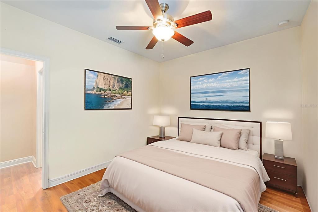 Active With Contract: $305,000 (3 beds, 2 baths, 1402 Square Feet)