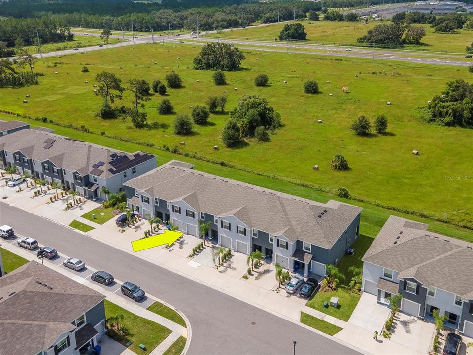 合同活跃: $269,000 (3 贝兹, 2 浴室, 1673 平方英尺)