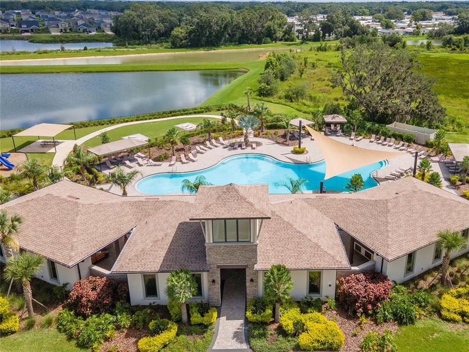 合同活跃: $269,000 (3 贝兹, 2 浴室, 1673 平方英尺)