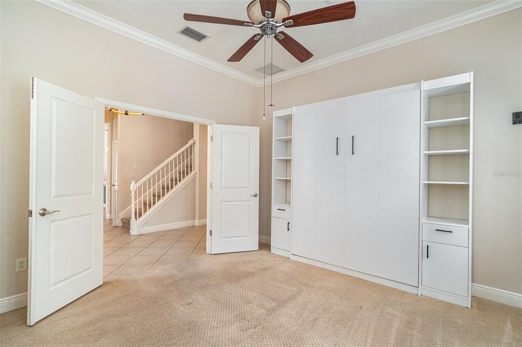 Под контрактом: $724,900 (4 спален, 3 ванн, 3135 Квадратных фут)