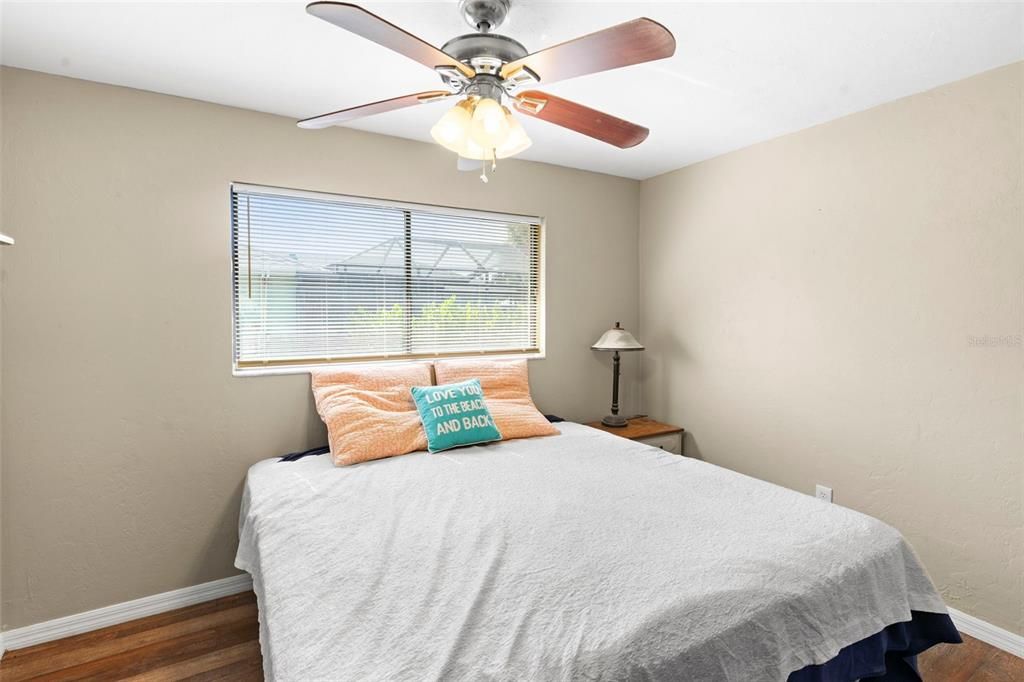 For Sale: $354,900 (3 beds, 3 baths, 1948 Square Feet)