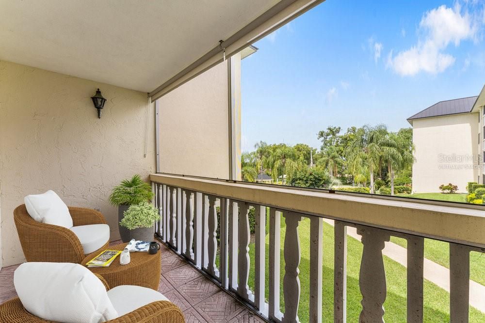 待售: $289,000 (2 贝兹, 2 浴室, 1163 平方英尺)