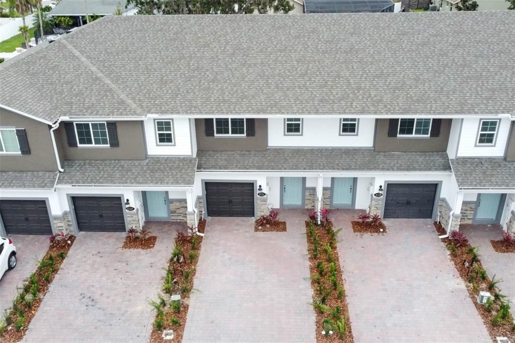 Active With Contract: $2,500 (3 beds, 2 baths, 1379 Square Feet)