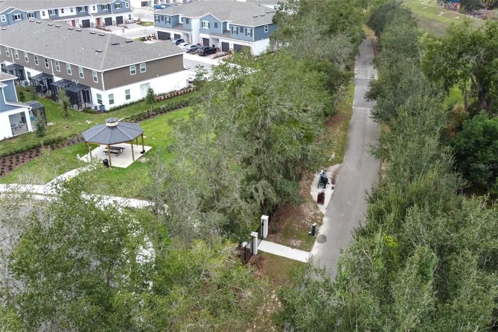 Active With Contract: $2,500 (3 beds, 2 baths, 1379 Square Feet)