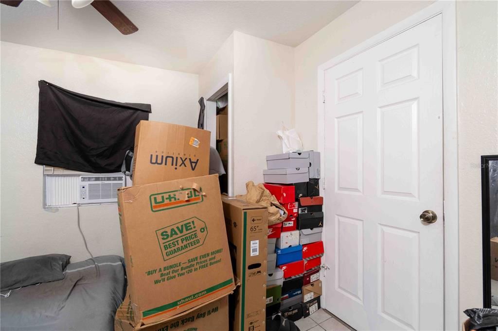 En Venta: $420,000 (5 camas, 0 baños, 1188 Pies cuadrados)