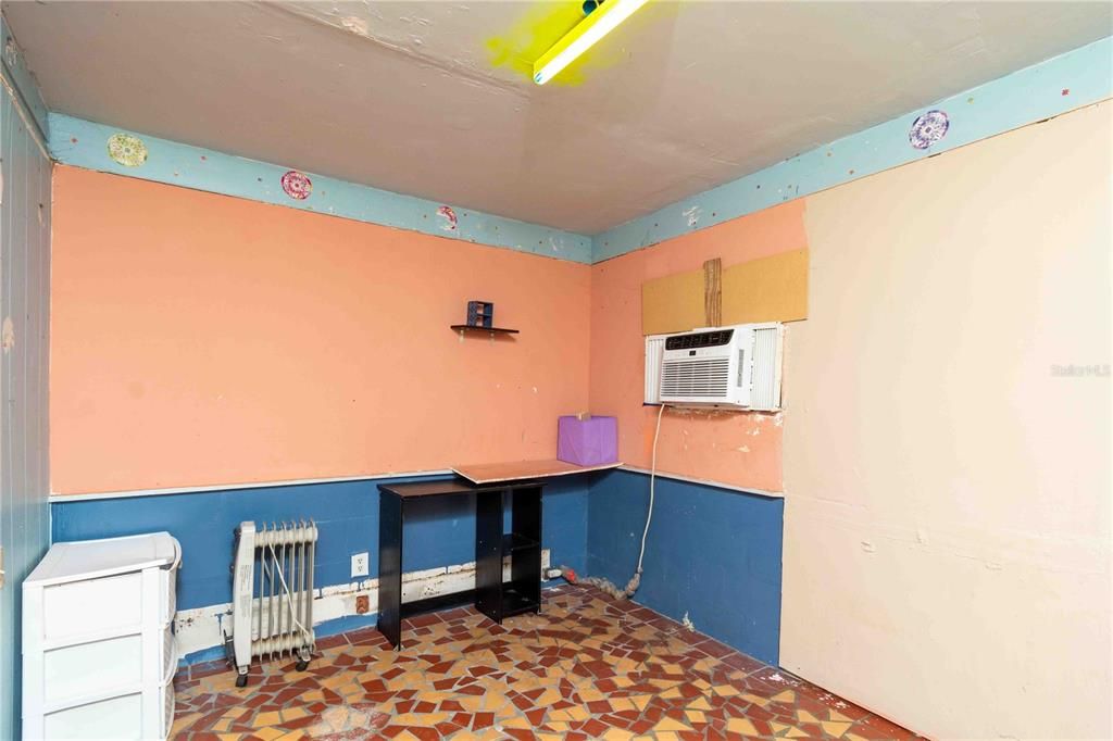 En Venta: $420,000 (5 camas, 0 baños, 1188 Pies cuadrados)