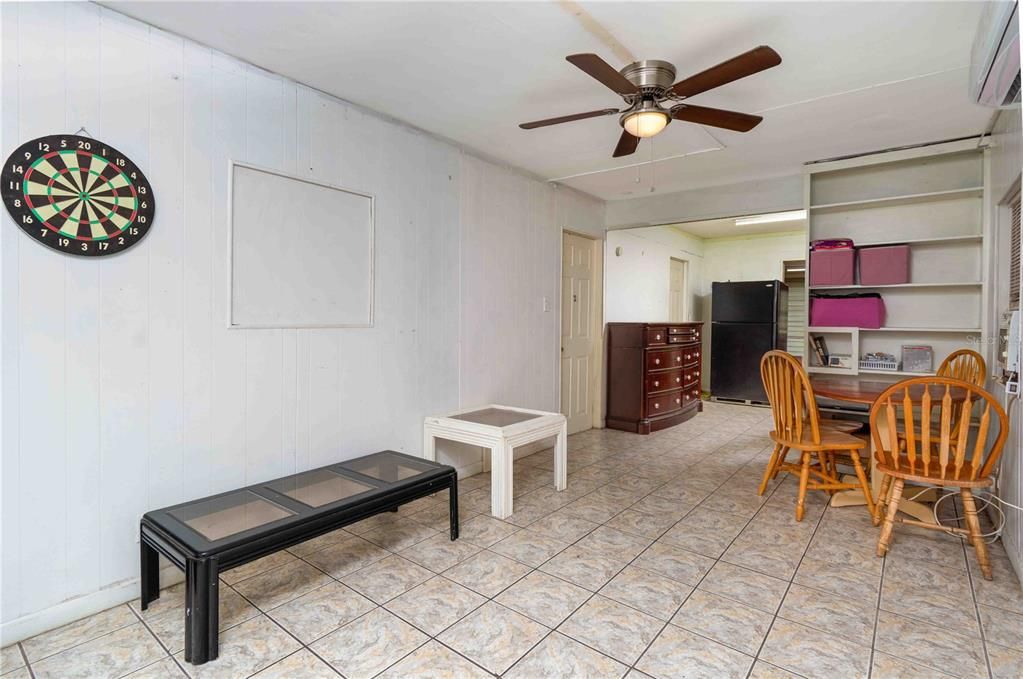 En Venta: $420,000 (5 camas, 0 baños, 1188 Pies cuadrados)