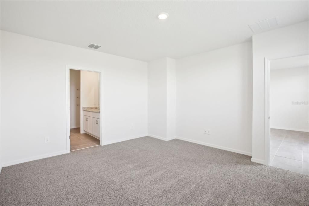 Active With Contract: $345,460 (4 beds, 2 baths, 2168 Square Feet)