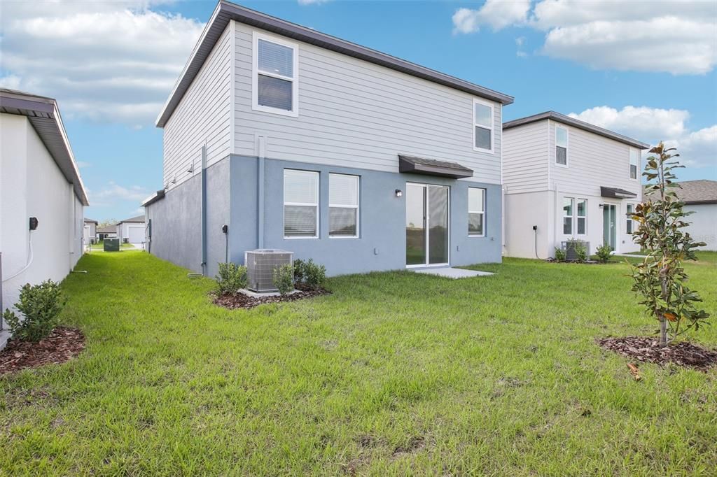 Active With Contract: $345,460 (4 beds, 2 baths, 2168 Square Feet)