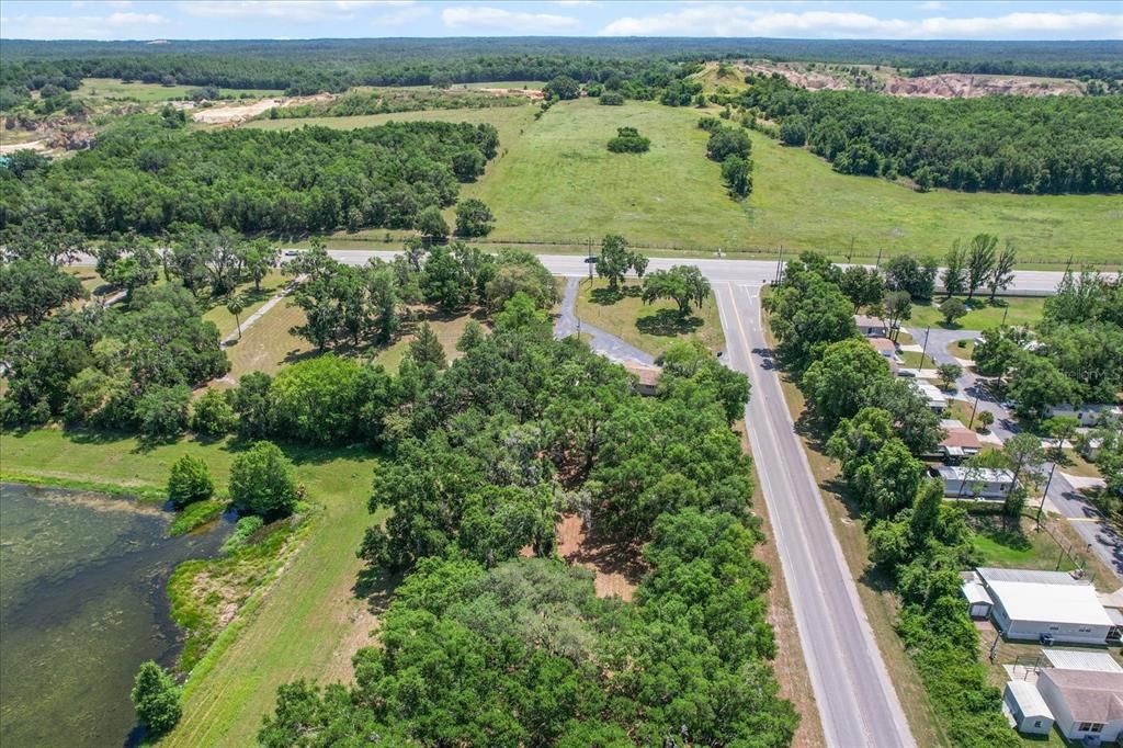 待售: $860,000 (0 贝兹, 0 浴室, 1547 平方英尺)