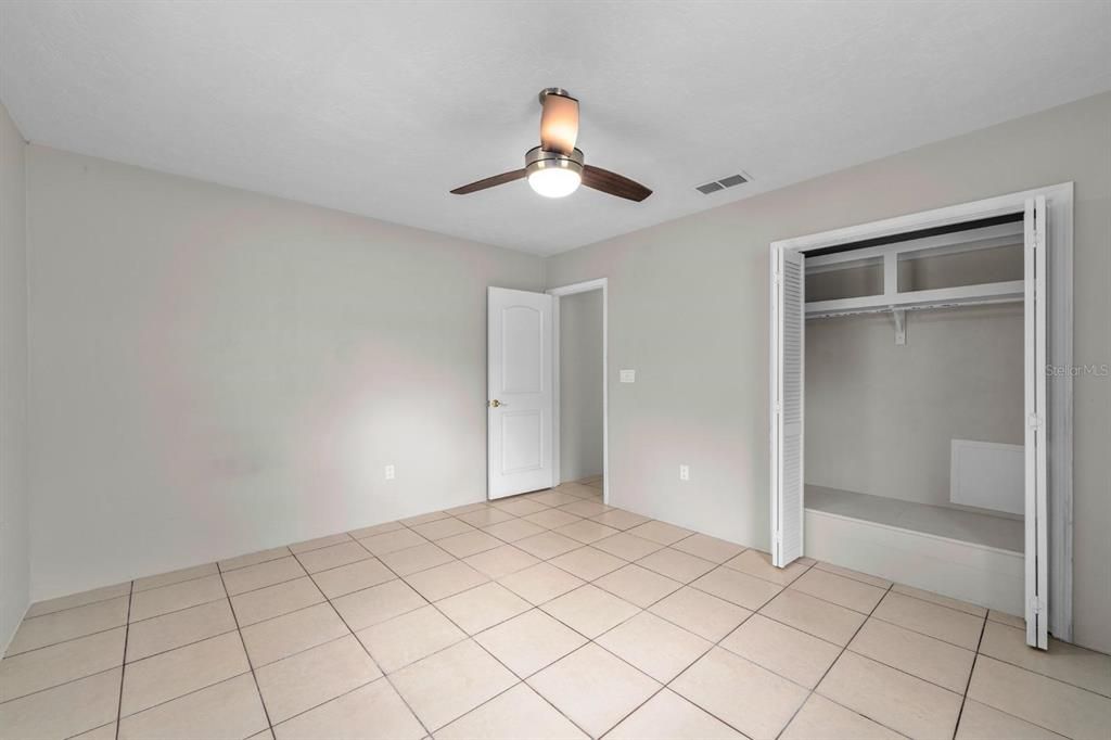 Active With Contract: $314,890 (3 beds, 2 baths, 1310 Square Feet)