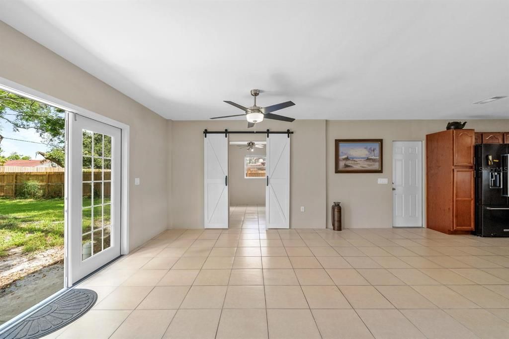 Active With Contract: $314,890 (3 beds, 2 baths, 1310 Square Feet)