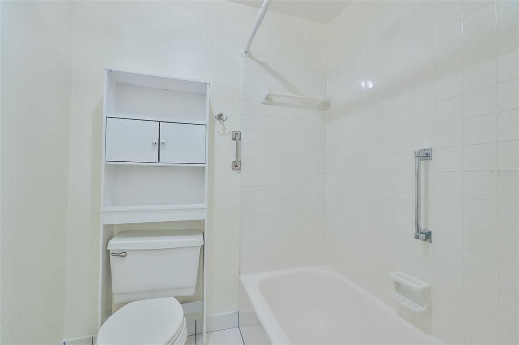 For Sale: $187,000 (2 beds, 2 baths, 1516 Square Feet)