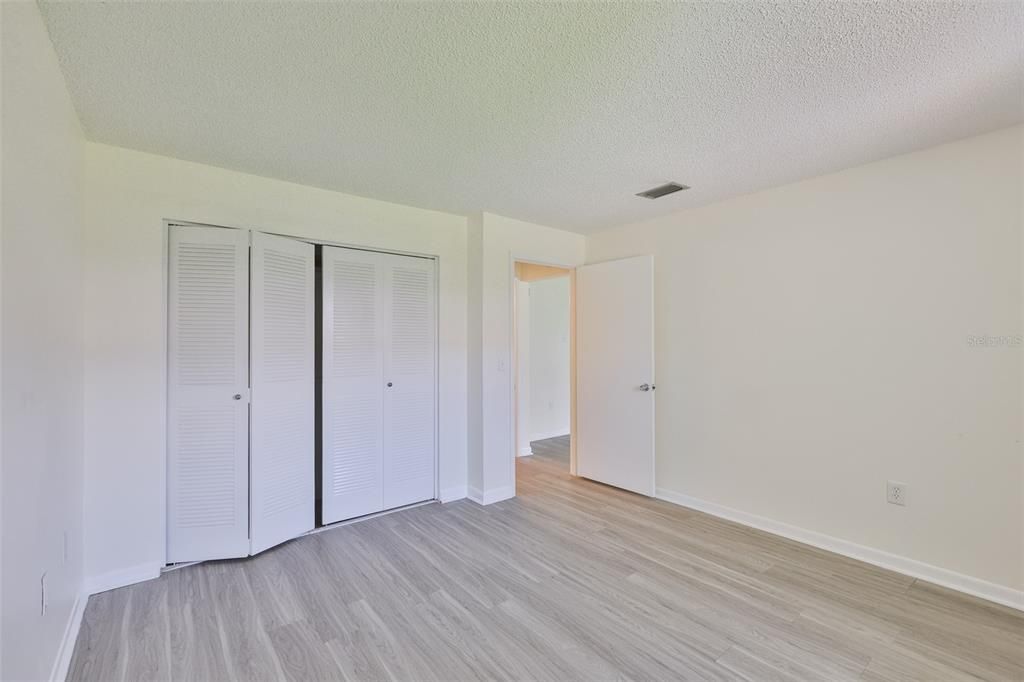 For Sale: $187,000 (2 beds, 2 baths, 1516 Square Feet)