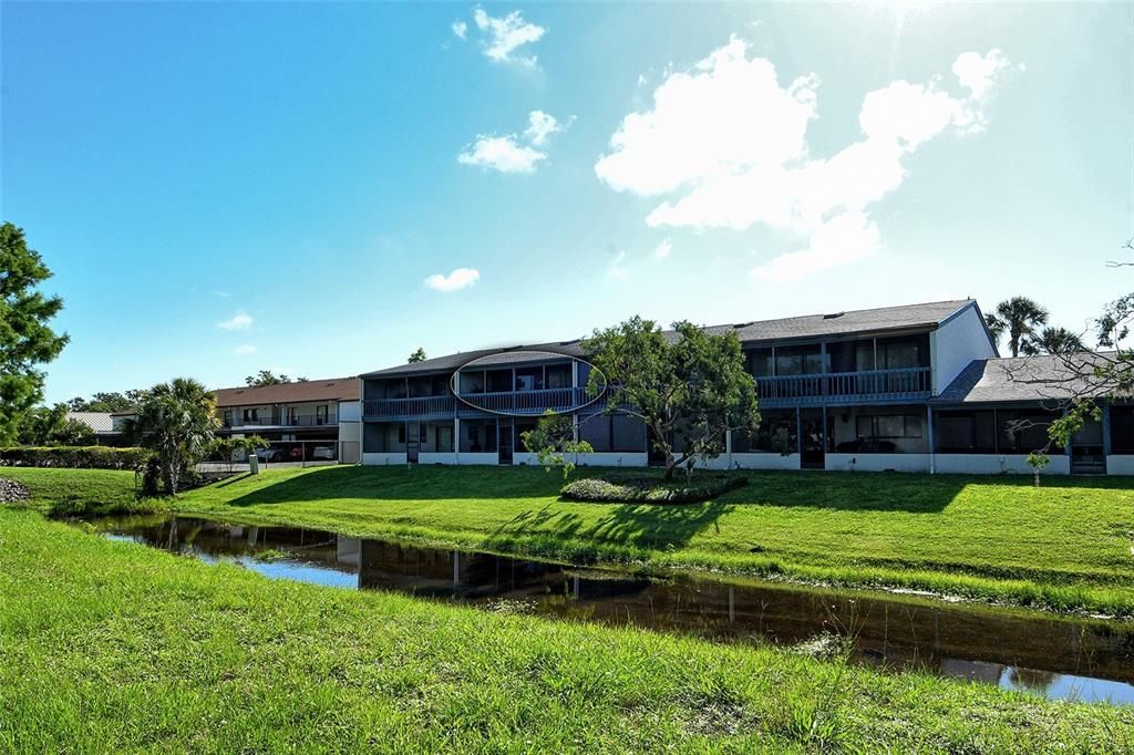 На продажу: $235,000 (2 спален, 2 ванн, 1400 Квадратных фут)