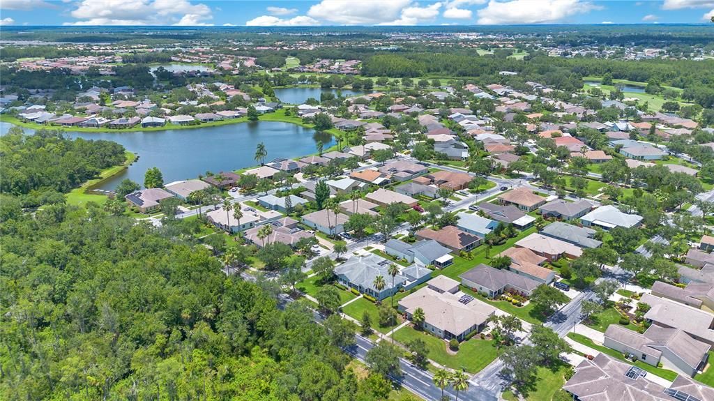 Activo con contrato: $150,400 (2 camas, 2 baños, 1317 Pies cuadrados)