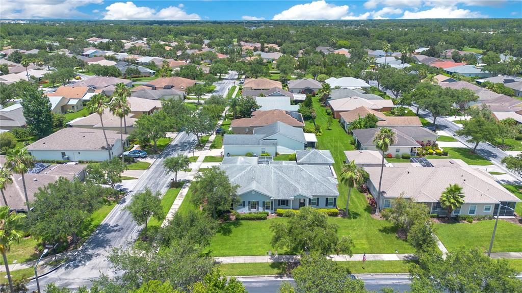 Activo con contrato: $150,400 (2 camas, 2 baños, 1317 Pies cuadrados)