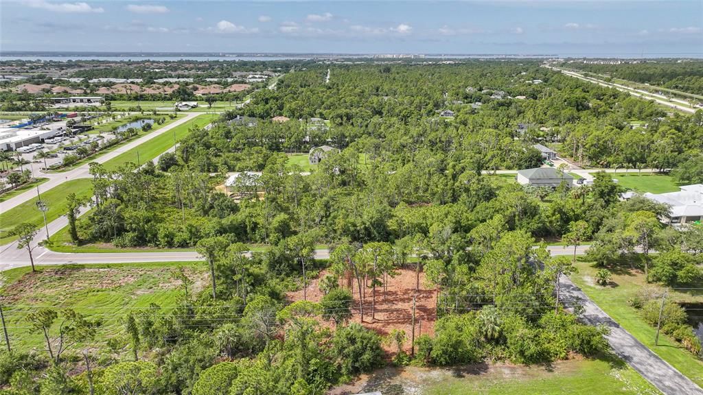 Activo con contrato: $15,000 (0.23 acres)