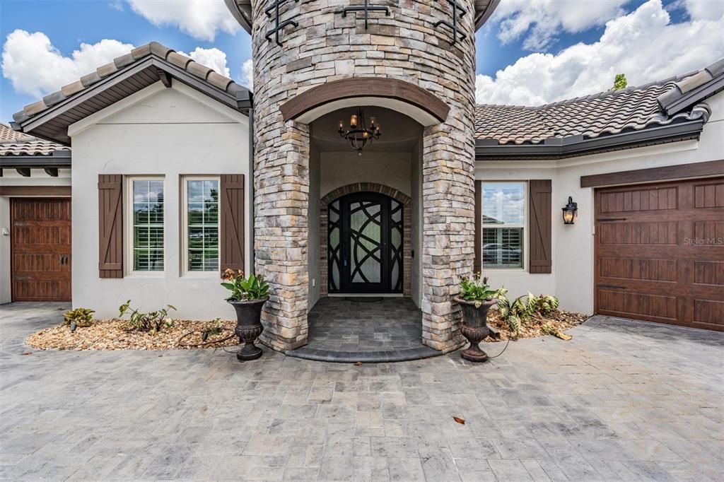 На продажу: $1,155,000 (4 спален, 4 ванн, 3879 Квадратных фут)