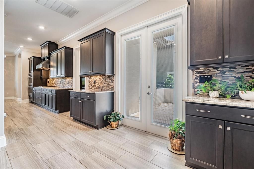 На продажу: $1,155,000 (4 спален, 4 ванн, 3879 Квадратных фут)