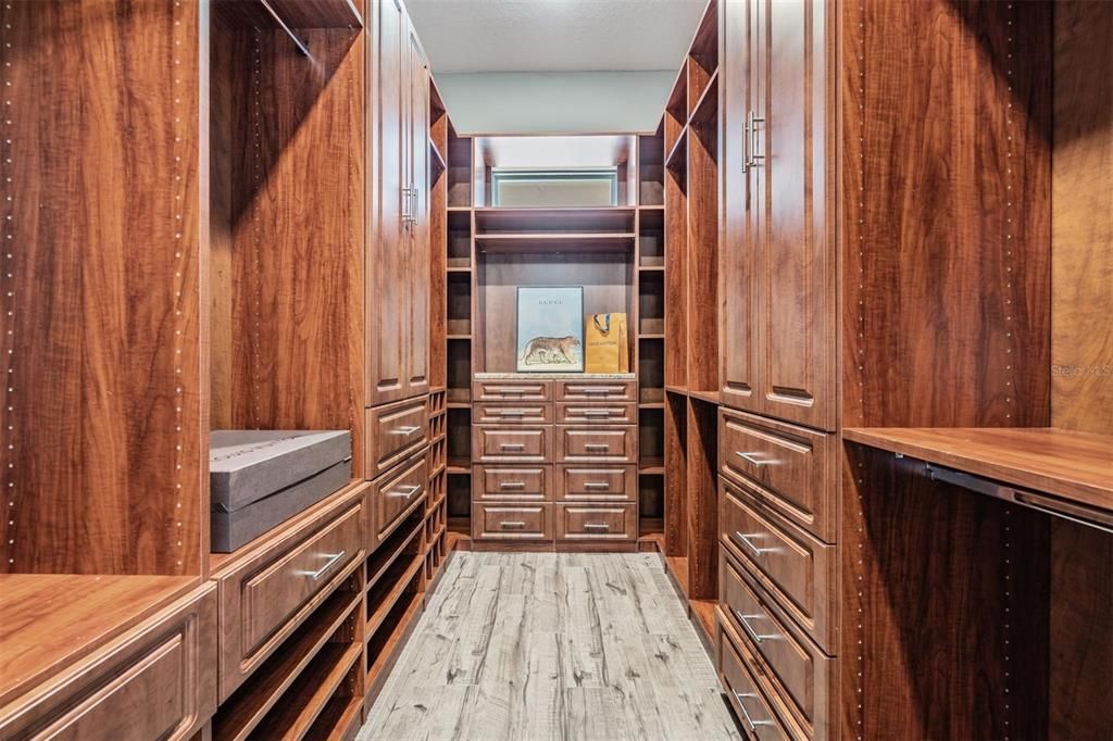 На продажу: $1,155,000 (4 спален, 4 ванн, 3879 Квадратных фут)