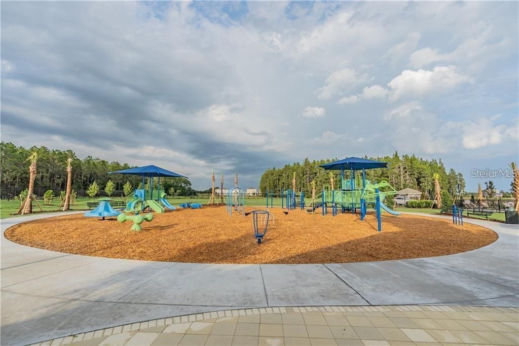 На продажу: $1,155,000 (4 спален, 4 ванн, 3879 Квадратных фут)