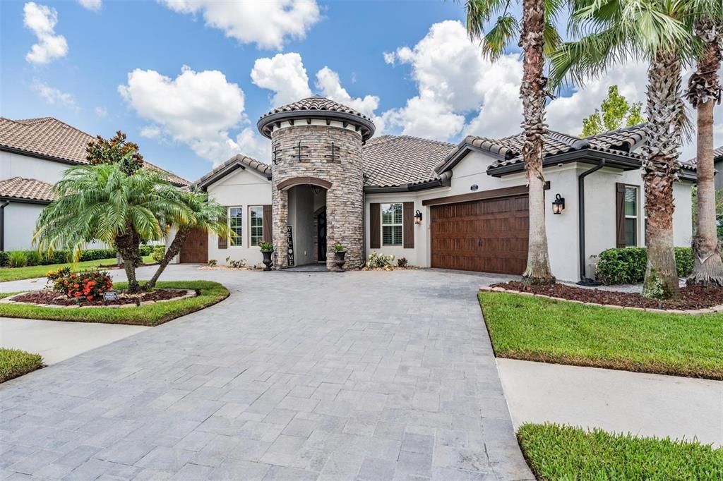 На продажу: $1,155,000 (4 спален, 4 ванн, 3879 Квадратных фут)