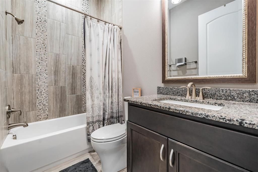 На продажу: $1,155,000 (4 спален, 4 ванн, 3879 Квадратных фут)