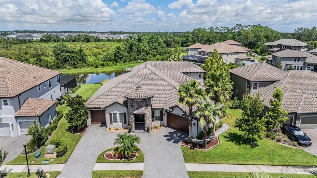 На продажу: $1,155,000 (4 спален, 4 ванн, 3879 Квадратных фут)