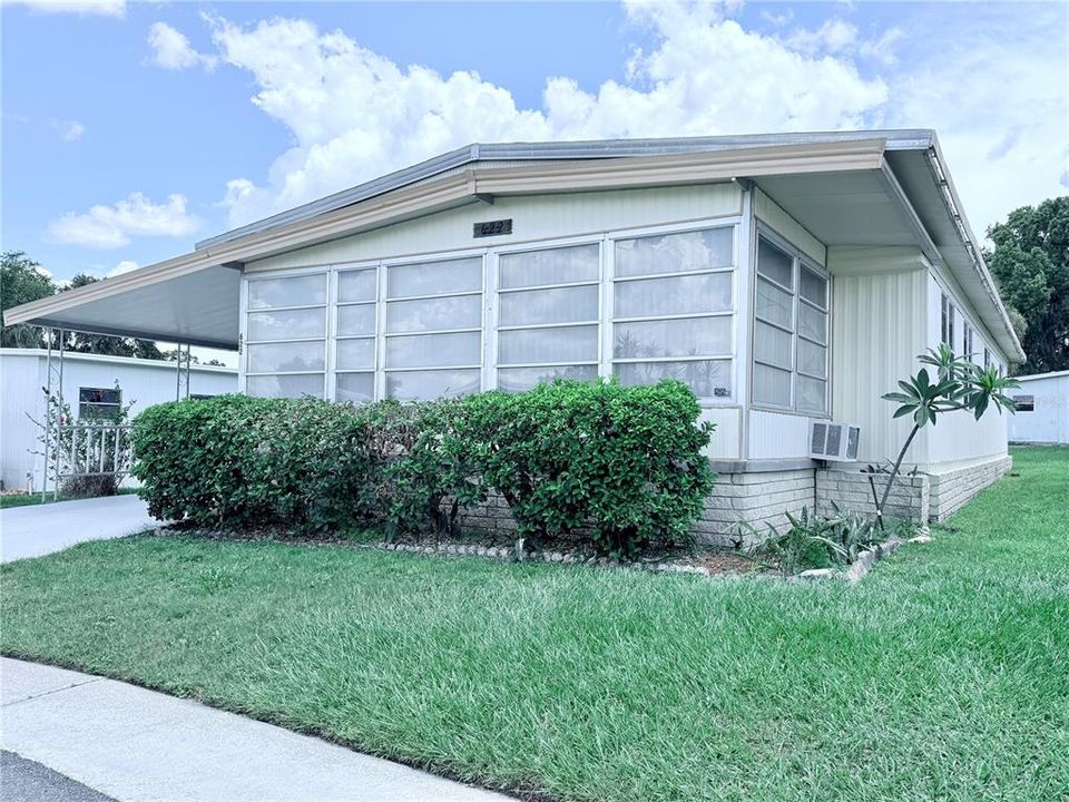 На продажу: $136,000 (2 спален, 2 ванн, 1344 Квадратных фут)