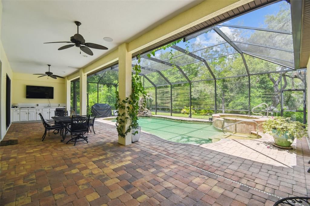 На продажу: $732,500 (4 спален, 3 ванн, 3096 Квадратных фут)