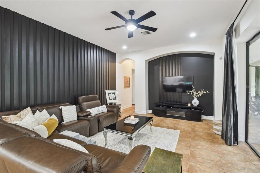 На продажу: $732,500 (4 спален, 3 ванн, 3096 Квадратных фут)