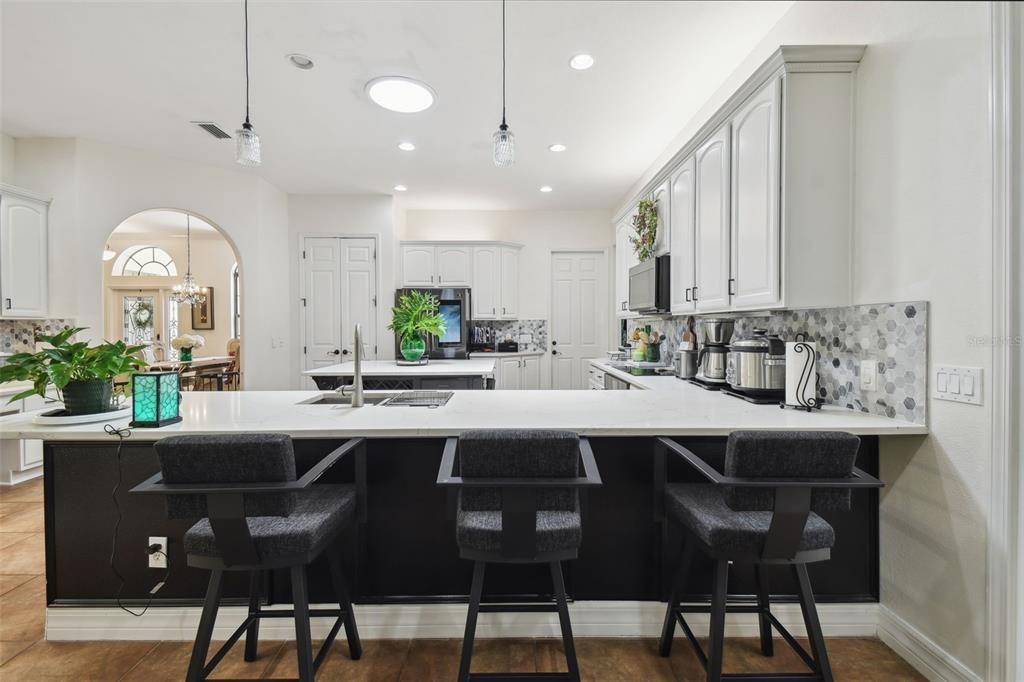 На продажу: $732,500 (4 спален, 3 ванн, 3096 Квадратных фут)