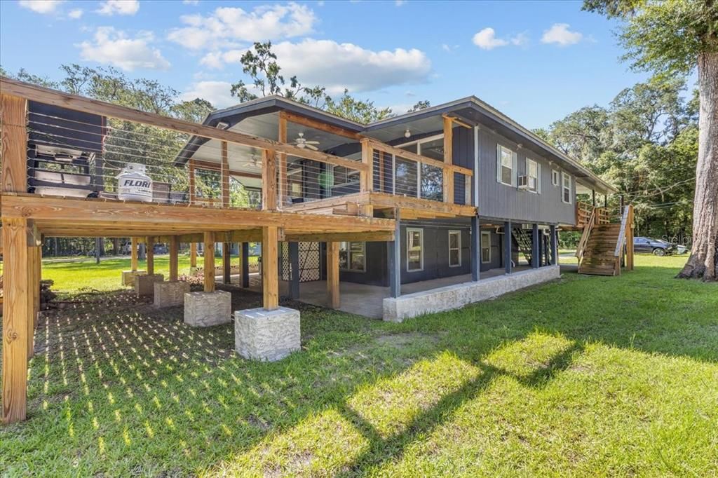 For Sale: $469,900 (3 beds, 3 baths, 1564 Square Feet)