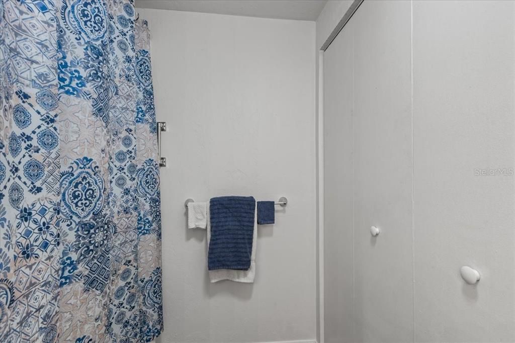 For Sale: $469,900 (3 beds, 3 baths, 1564 Square Feet)