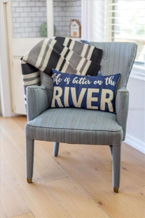 For Sale: $469,900 (3 beds, 3 baths, 1564 Square Feet)