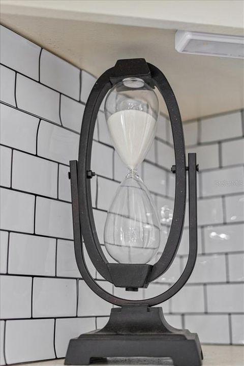 For Sale: $469,900 (3 beds, 3 baths, 1564 Square Feet)