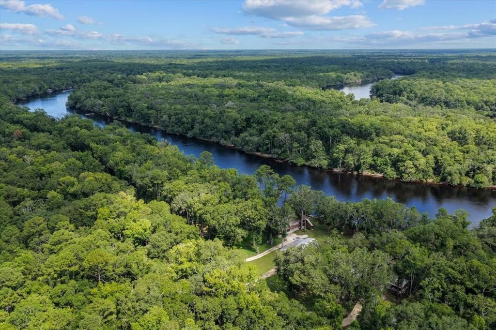 For Sale: $469,900 (3 beds, 3 baths, 1564 Square Feet)