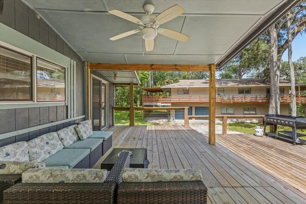 For Sale: $469,900 (3 beds, 3 baths, 1564 Square Feet)